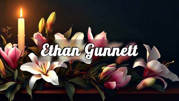 Ethan Gunnett, Walker